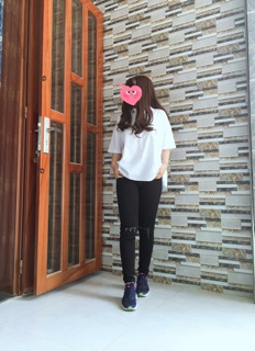 Áo sơ mi trắng tay ngắn