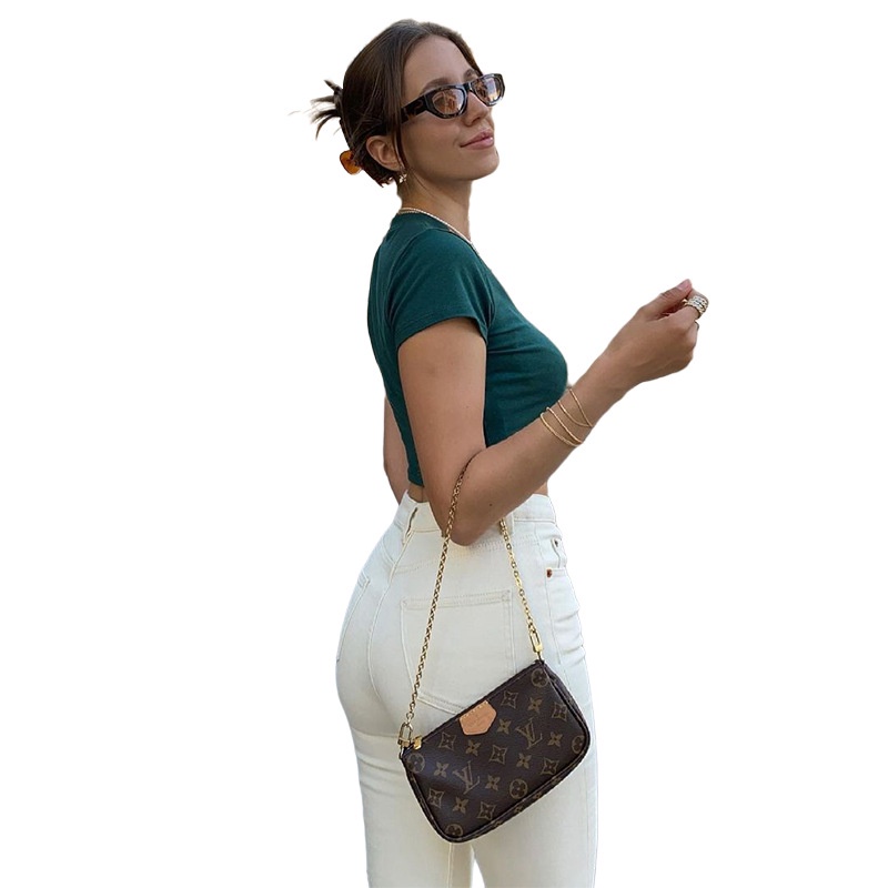 Áo Thun Nữ Ngắn Tay Thêu Chữ