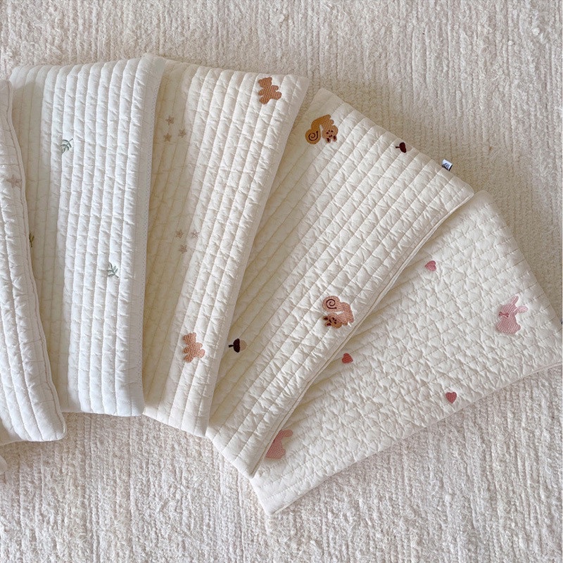 Gối Ngủ Cho Bé Sơ Sinh Mỏng Thêu Hoạ Tiết Xinh Xắn Style Hàn Quốc Hình Chữ Nhật Chất Liệu Cotton Thoáng Khí