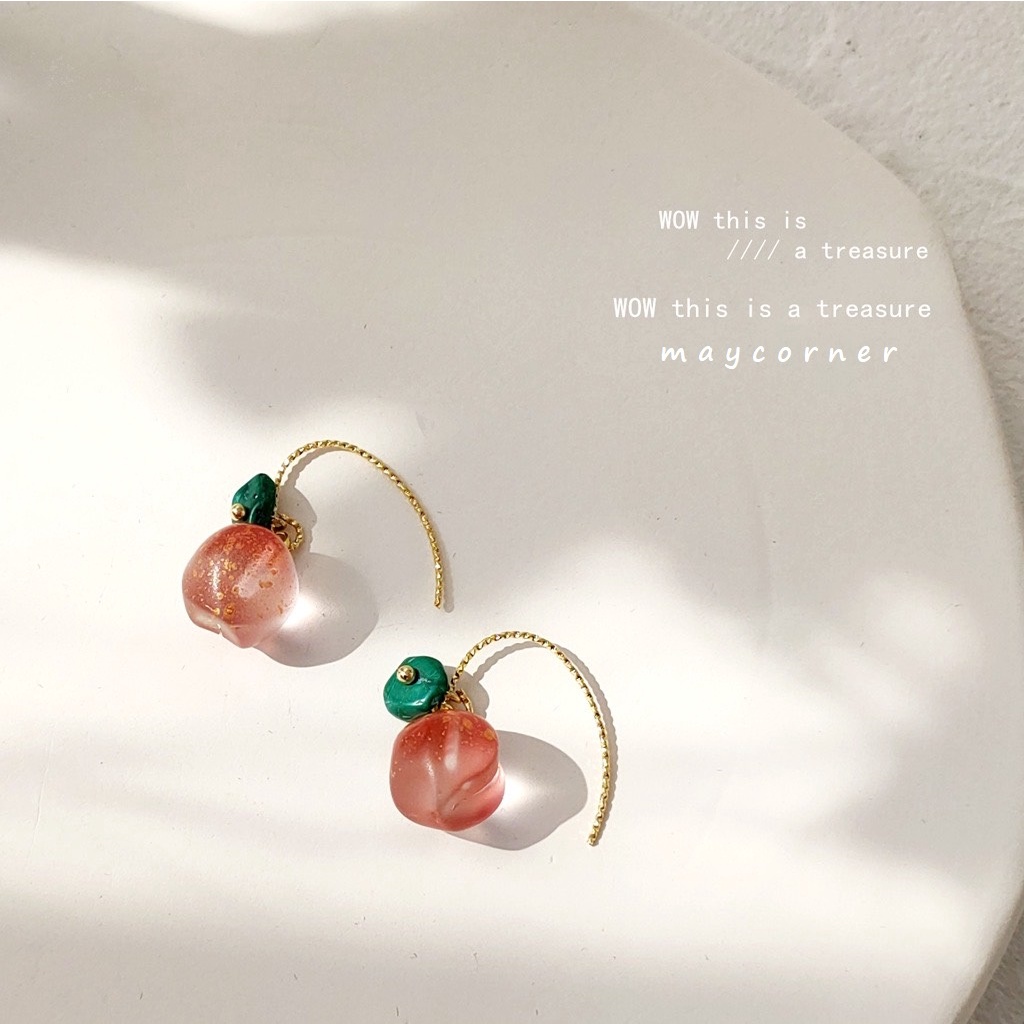 Khuyên tai cao cấp mạ 925 kiểu dáng quả đào hồng trong kim tuyến