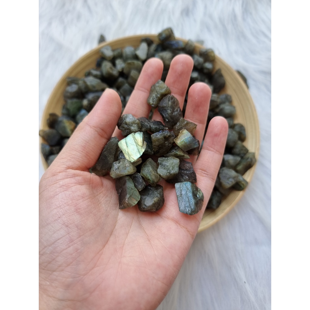 Đá thô Labradorite mini (Đá xà cừ - Hắc Nguyệt Quang) đá thanh tẩy Tarot, Reiki, đá thach anh phong thủy
