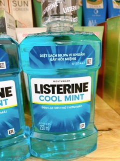 Nước súc miệng Listerine Cool Mint