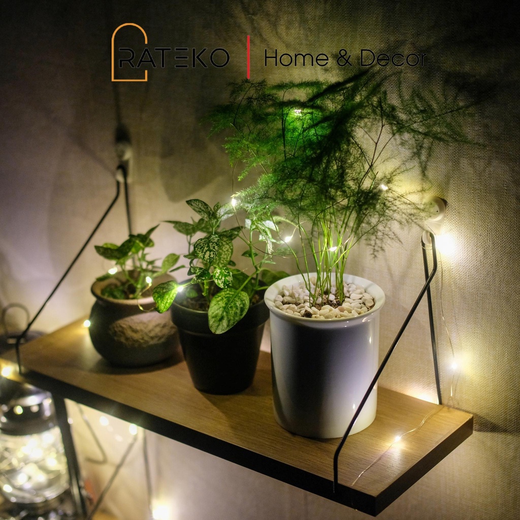 Kệ gỗ treo tường, trang trí không cần khoan RATEKO có móc treo thép sơn tĩnh điện dễ dàng lắp đặt cho quán Cafe,Homestay