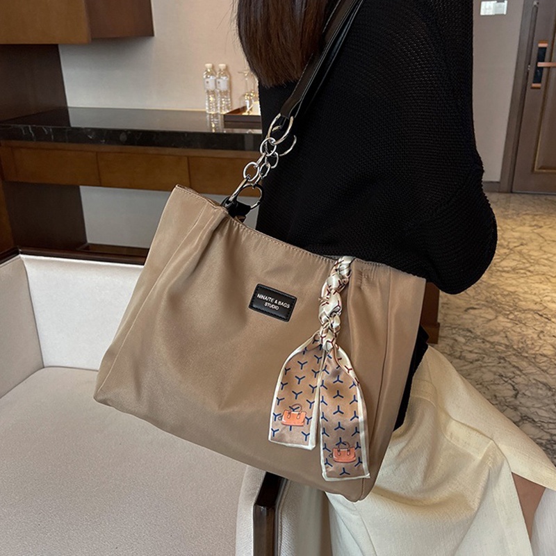 Túi Đeo Vai Bằng nylon Sức Chứa Lớn Thời Trang Cho Nữ