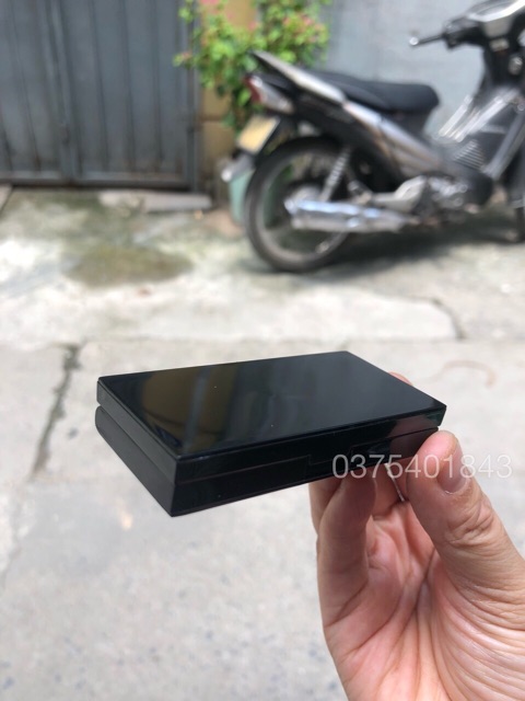 Khay đựng son 3 ô có ngăn kèm gương (màu đen)