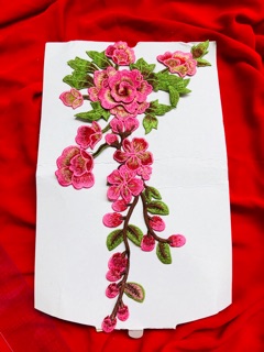 Hoa thêu đính áo mẫu mới
