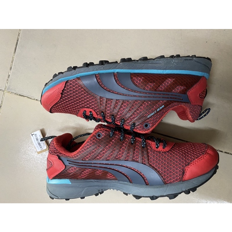 Giày chính hãng đã qua sử dụng