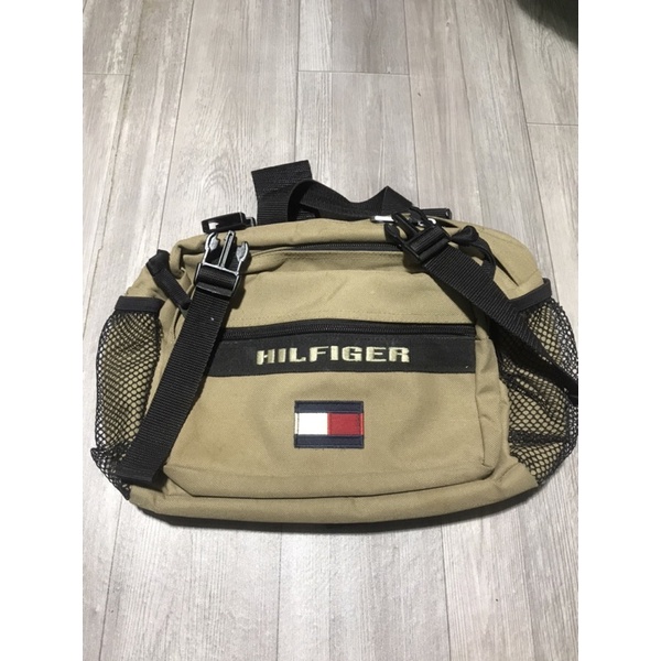 Túi đeo hiệu Tommy Hilfiger 2hand độ mới cao