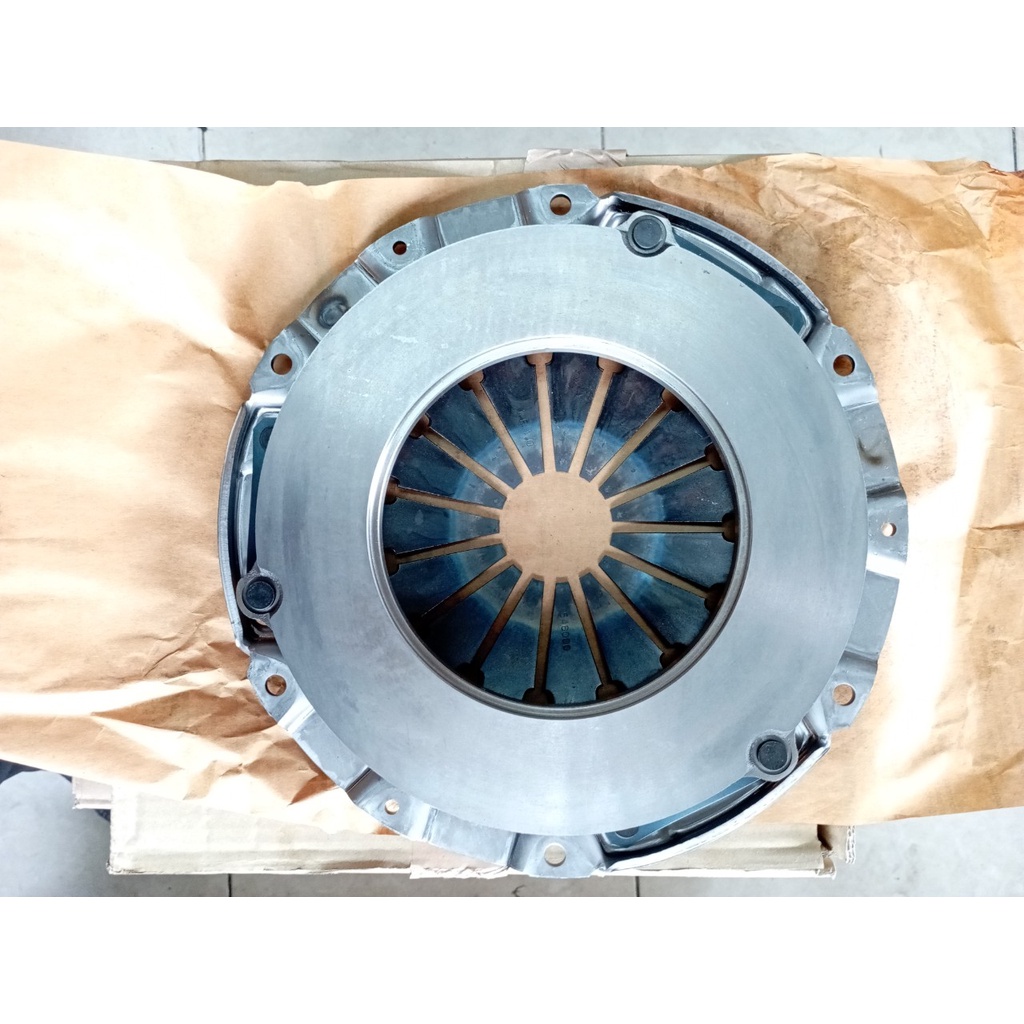 Mâm ép ly hợp xe ISUZU QKR 230/270 - Hàng chính hãng