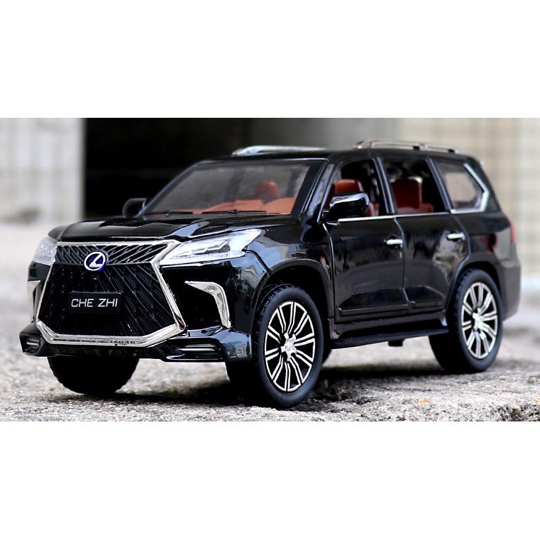 Xe Mô Hình Lexus LX570 CheZhi Tỉ Lệ 1:24 Chất Liệu Hợp Kim, Có Đèn Và Âm Thanh