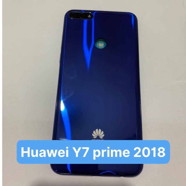 Bộ Vỏ zin Huawei Y7 Prime 2018 gồm lưng, sườn, phím âm lượng, kính camera