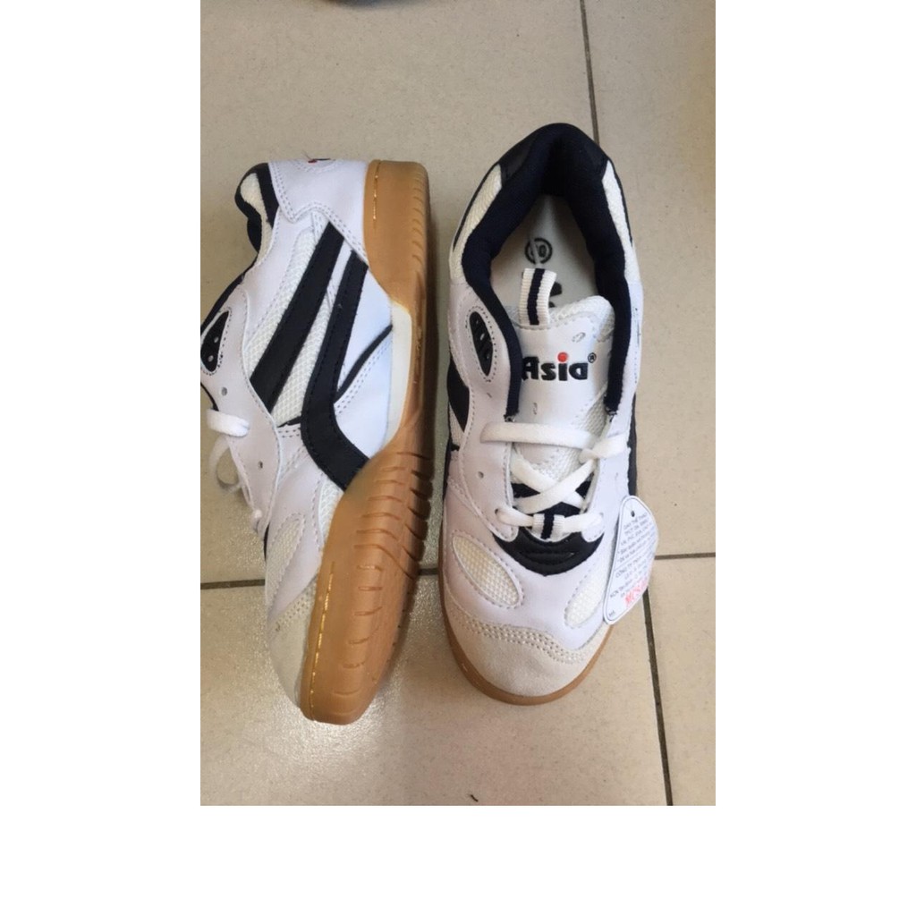 Giày Asia, Giày cầu lông đá cầu thi đấu giá rẻ