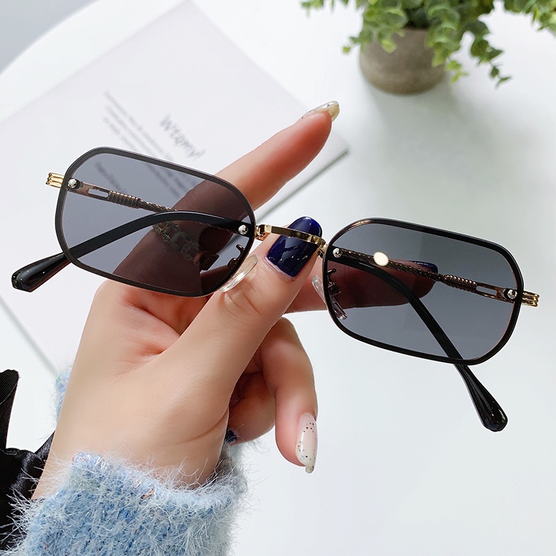 Kính Mát Thời Trang Cho Nam Nữ 2022