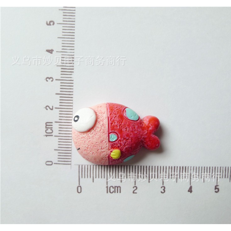 Sticker jibbitz cá béo nhiều màu gắn dép sục Crocs