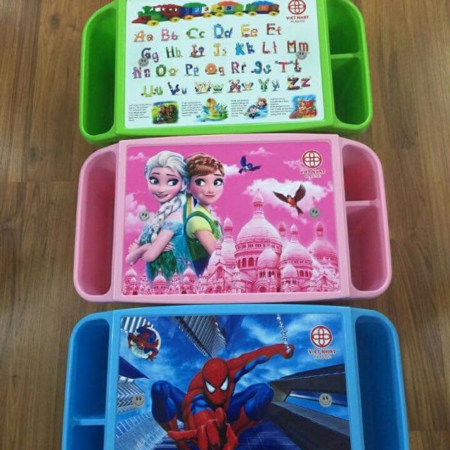 Bàn học cho bé