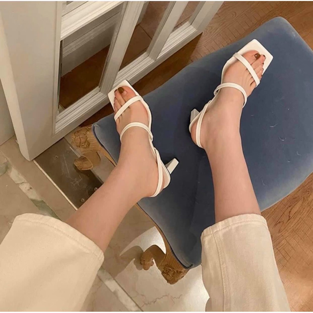 Sandal nữ cao gót, sandal quai mảnh chiến binh gót nhập đôc lạ GUUEM - GCL104