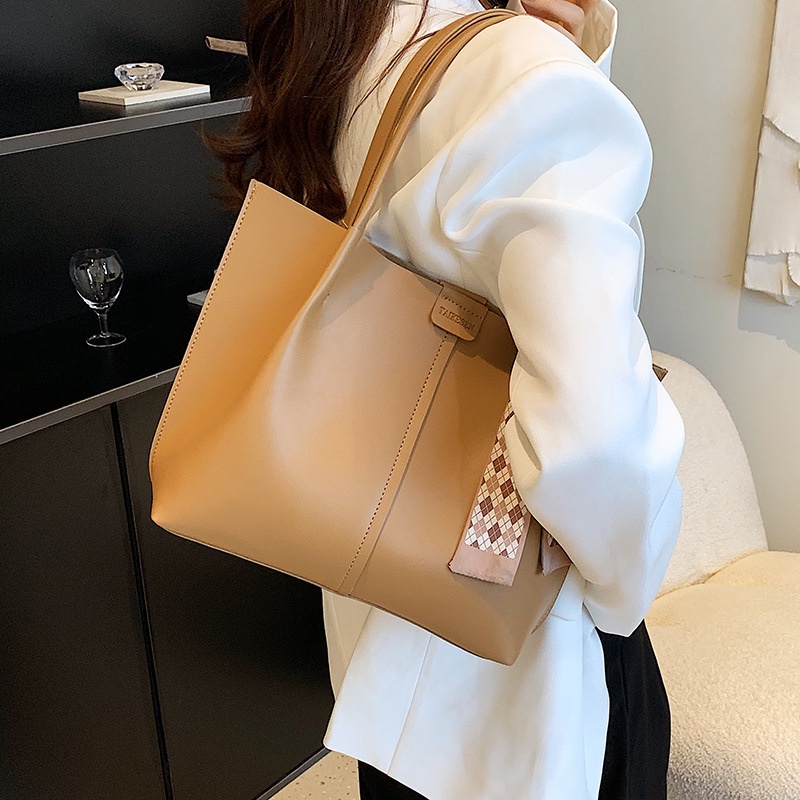 Túi Xách Đeo Vai Kiểu Dáng Thời Trang Dành Cho Nữ