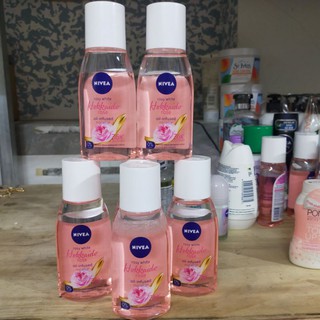 Nước tẩy trang Nivea chiết xuất hoa hồng Hokkaido 125ml