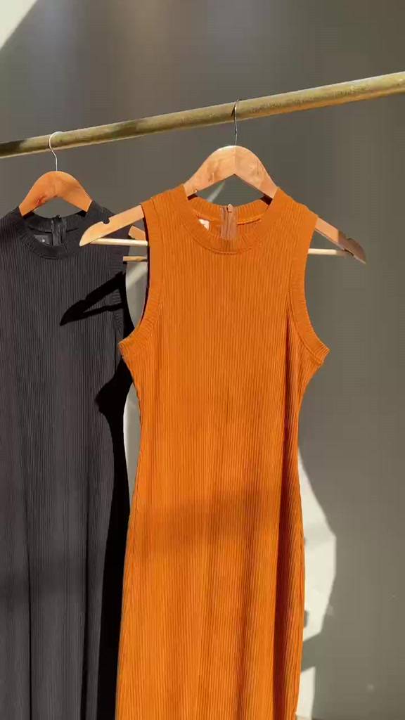 VÁY BODY GÂN XẺ TÀ, không tay,cộc tay, gân dày mặc body tôn dáng, size S M L | BigBuy360 - bigbuy360.vn