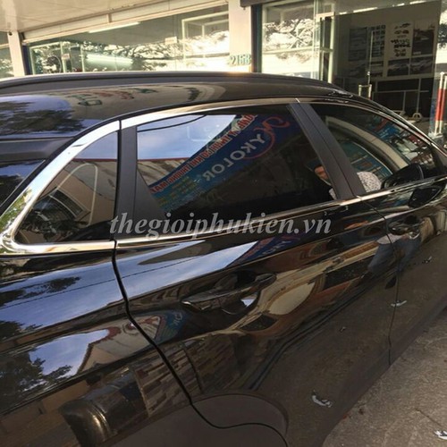 Nẹp Chân Kính, Viền Cong Kính Inox Cho Xe Hyundai Kona 2018 2019 2020 2021