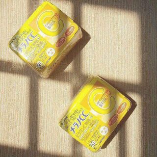 Mặt nạ Melano CC Whitening Mash