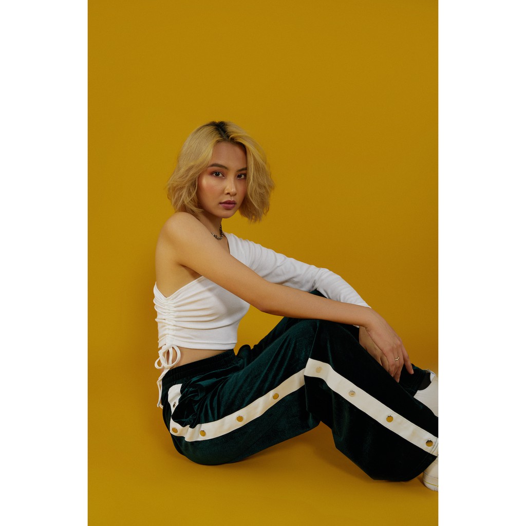 Quần thể thao nhung phối sọc BLMDE | BigBuy360 - bigbuy360.vn