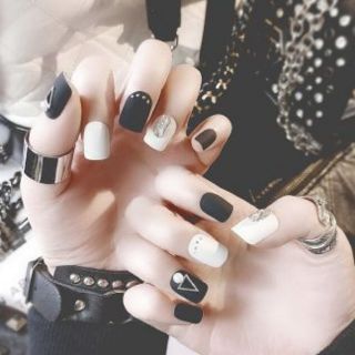 bộ 24 móng tay giả nhám kèm keo