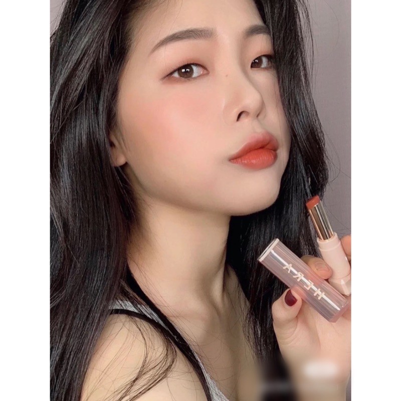 Son dưỡng có màu HERA SENSUAL SPICY NUDE BALM 279 Moody