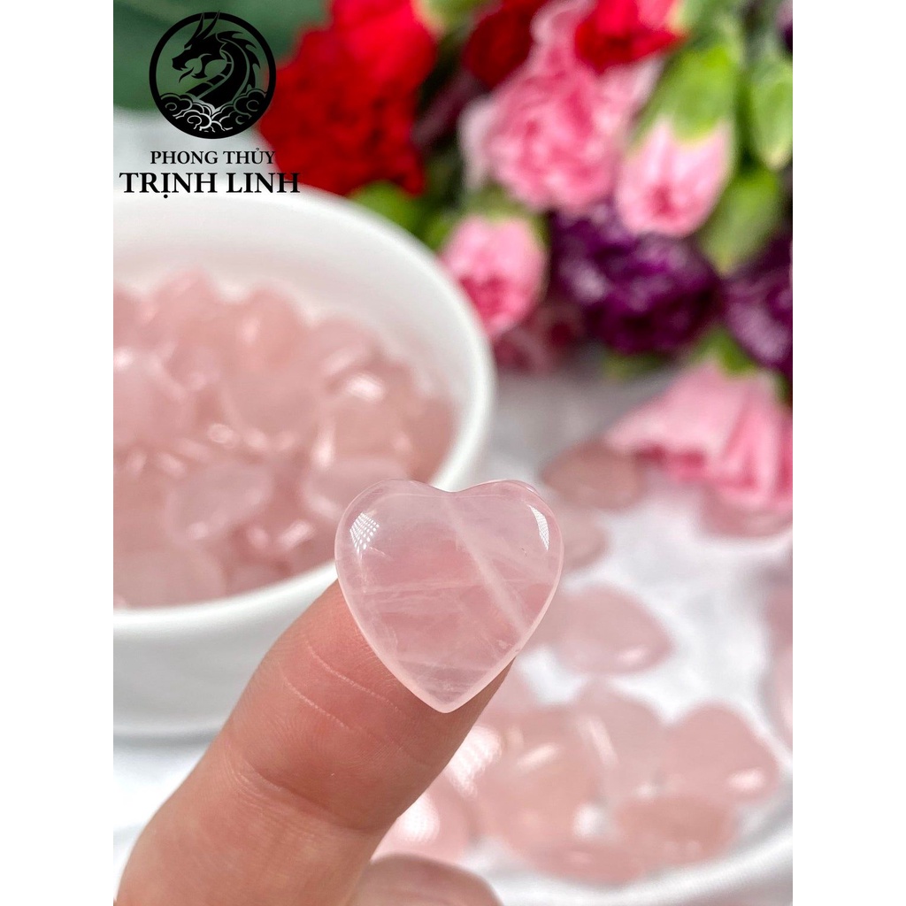 Đá hình trái tim T.A Hồng mang năng lượng tích cực