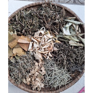 Lá xông sản phụ