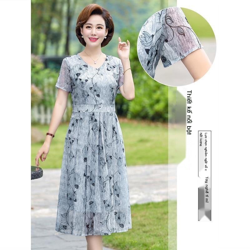 ﺴ▲Mẹ trung niên váy ngắn tay mùa hè voan cho bà 50 tuổi dài qua gối phụ nữ và cao