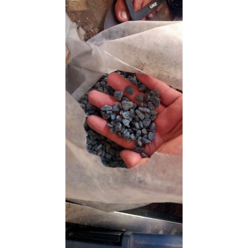 1kg Sỏi Suối Nâu - Đen Trang Trí Hồ cá