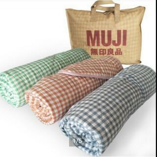 Chăn muji xuất nhật