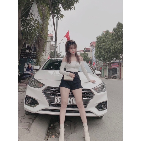 Quần short bò thêu ny