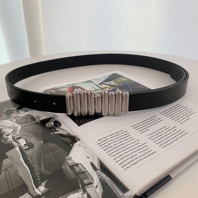 Thắt lưng bản nhỏ khóa kim loại cá tính TTL100