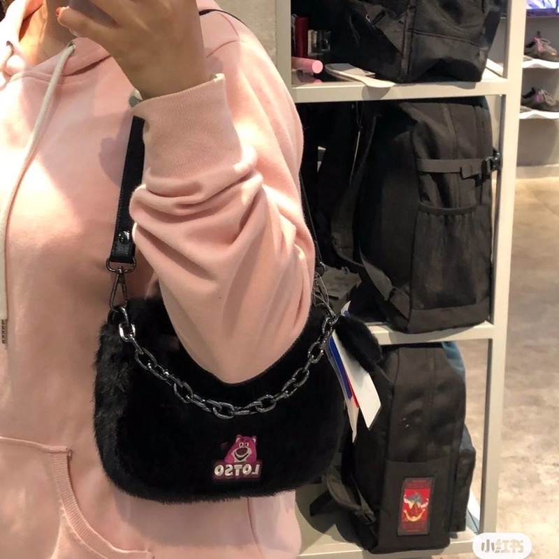 SẴN Túi xách lông Lotso Disney