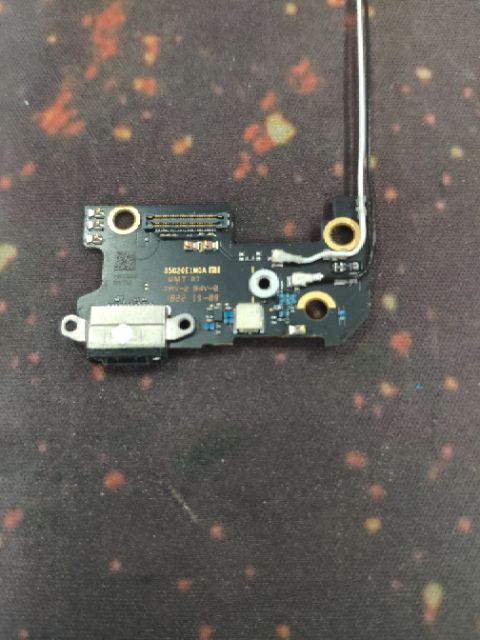 Linh kiện bo mạch chủ mainboard máy xiaomi mi8