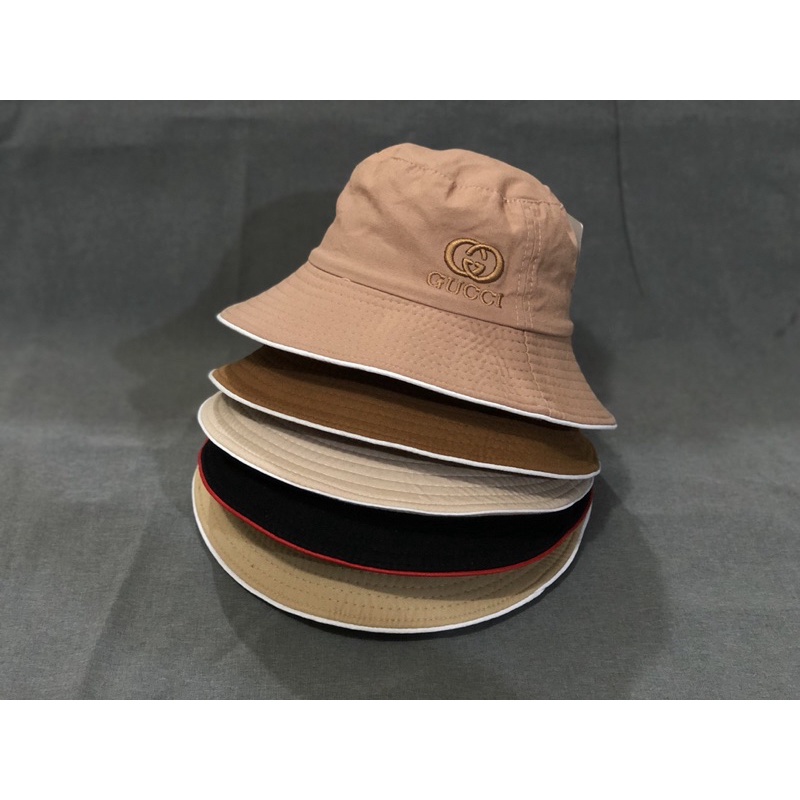 Mũ vành nữ viền trắng logo thêu nổi G C