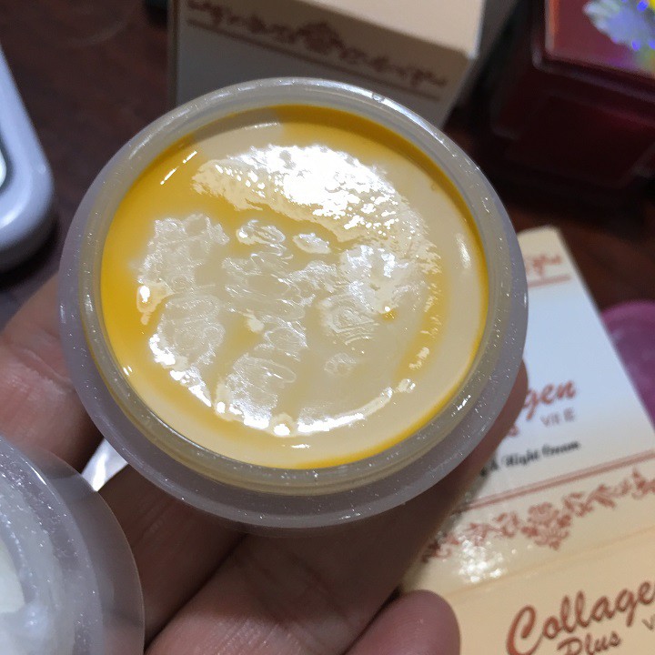 Kem Ngày Và Đêm Fa.CE kèm xà phòng Collagen Plus Vit E