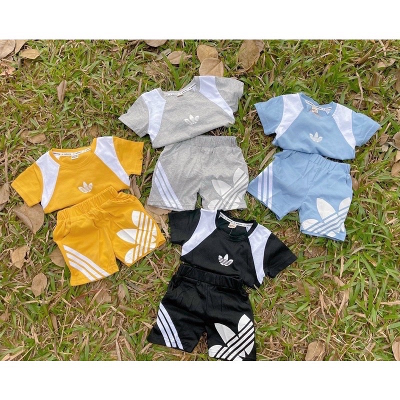 Xả Bộ das vai trắng cho bé trai