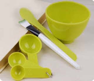 Bộ dụng cụ đắp mặt nạ tại nhà