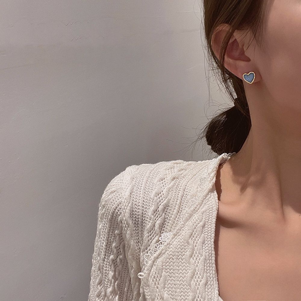 Khuyên Tai Hình Trái Tim Bằng Nhựa Resin Đơn Giản Thời Trang Hàn Quốc Cho Nữ