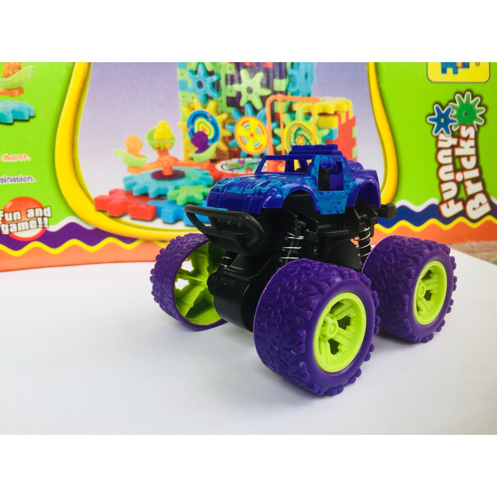 Xe địa hình Monster Zap Giảm Xóc, Xoay 360 nhào lộn và chạy đà cực mạnh
