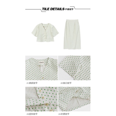 Set áo croptop chân váy midi chấm bi xanh