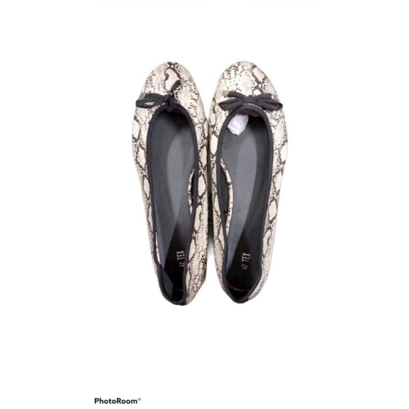 Giày sandal quai ngang đế bánh mì chất nhung êm đẹp chuẩn Thái (Form to khách xuống 1 size)