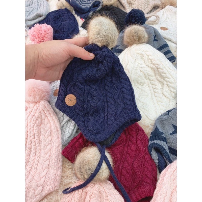 Mũ len HM đính quả bông bé trai - bé gái