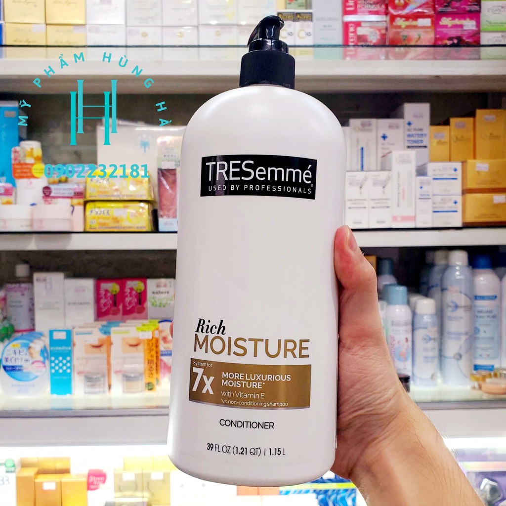 Dầu xả Tresemme Mỹ, dầu xả dành cho tóc khô xơ, hư tổn Tresemme 7x Rich Moisture Conditioner 1150ml