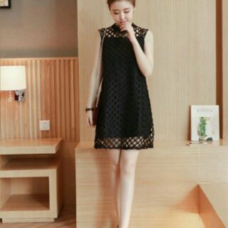 Sale - Đầm  suông ren lỗ