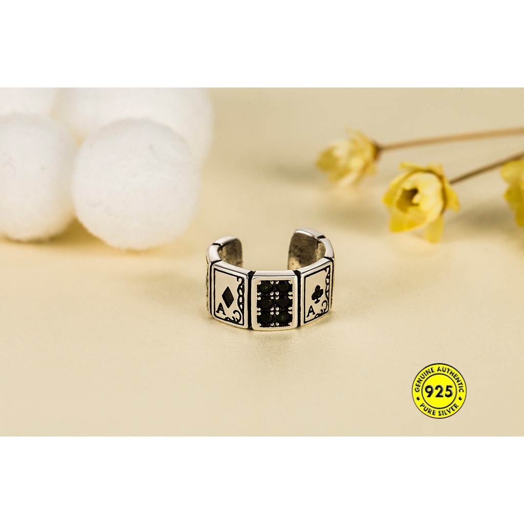 Bông Tai Hình Lá Bài Tây Màu Đen Đính Đá Zircon Thời Trang Cho Nam Và Nữ