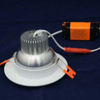 Đèn Led downlight âm trần tản nhiệt 7w 9w